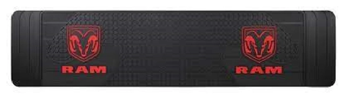 Mats dodge with red logo
